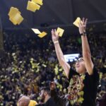 Oι “κιτρινόμαυρες” καρδιές του Σιάο (pic)