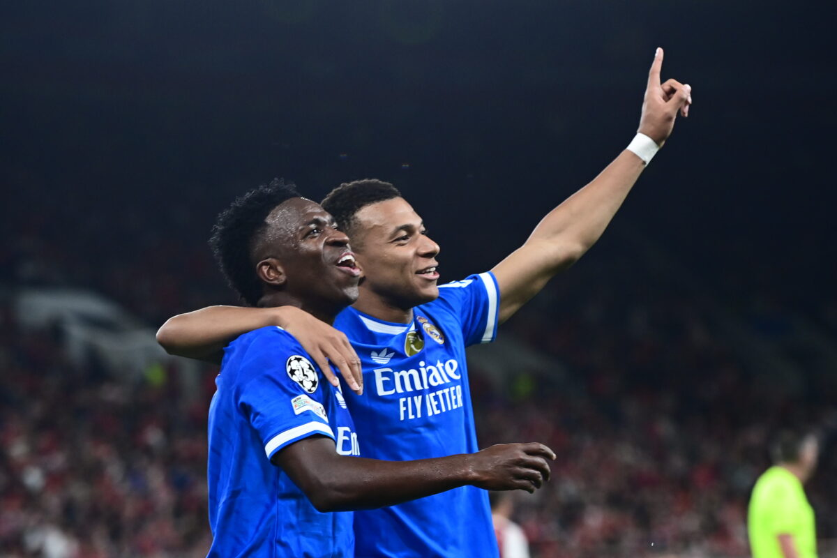 Ο Εμπαπέ φωνάζει… παρών στο «Ετιχάντ» (vid)