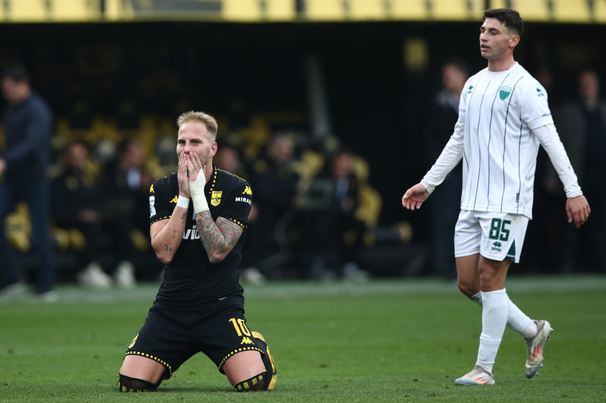 Μόνο μία νίκη με τις ομάδες των πλέι οφ! 