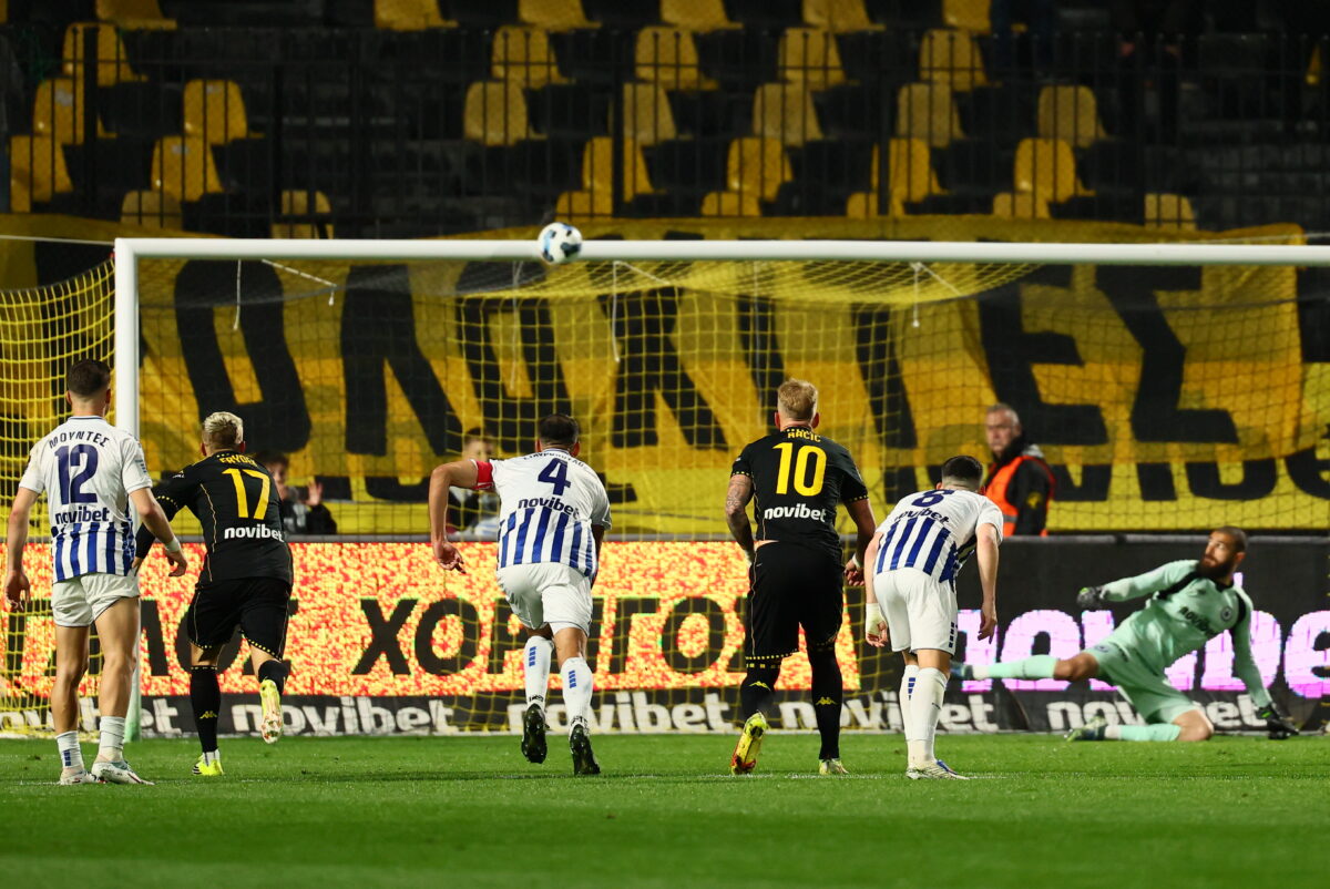 Το χειροκρότημα σε έναν μαχητή και τα όρια του μεταφυσικού