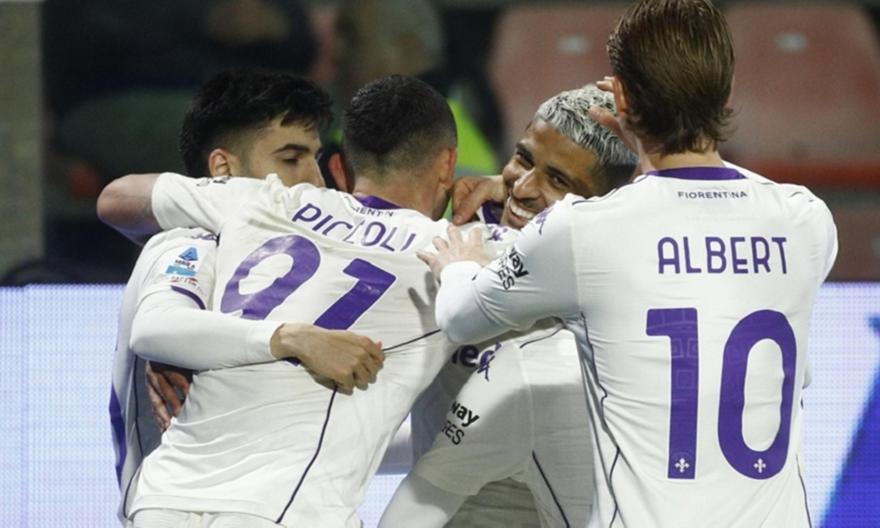 Τεσσάρα η Φιορεντίνα, βυθίζεται η Κρεμονέζε