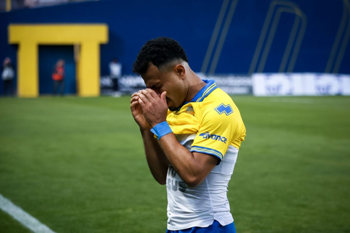 Το “γύρισε” ο Παναιτωλικός κόντρα στην Κηφισιά στο ημίχρονο – Η συγκίνηση του Ρόσα (vids)