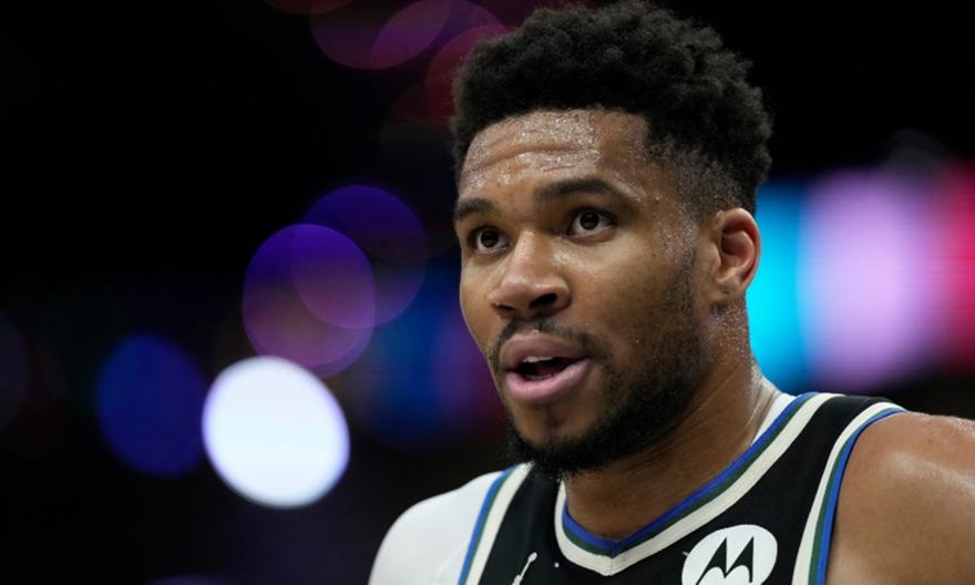 Οι Μπακς ζητούν από τον Γιάννη να μείνει εκτός ως το τέλος της σεζόν!