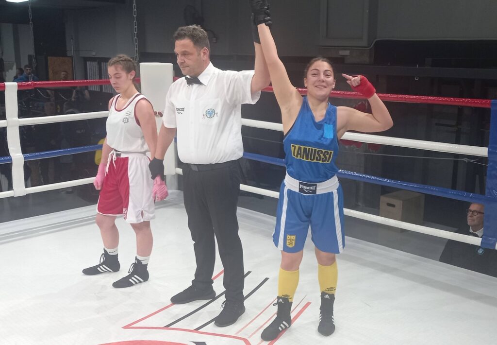 Πυγμαχία: Στα ημιτελικά του Πανελληνίου Σχολικού πρωταθλήματος Παυλίδη και Τσακαλέλλη