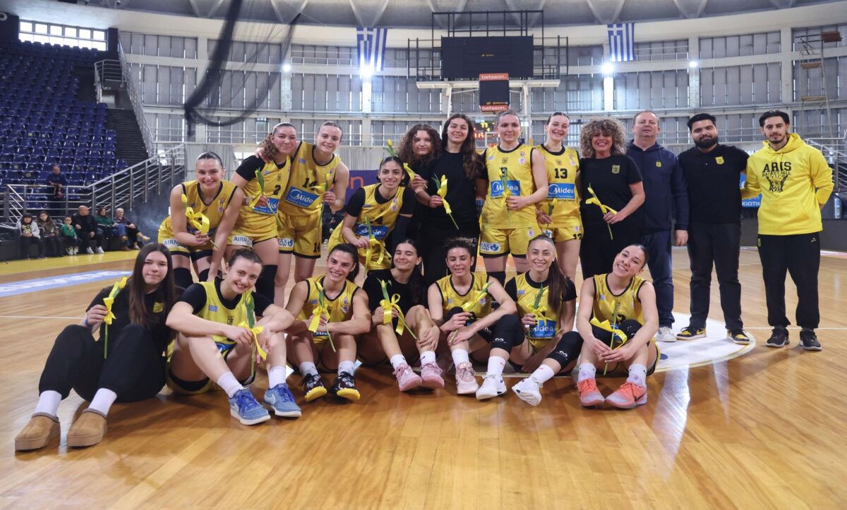 Τα κίτρινα λουλούδια από Διακογιάννη-Αντωνιάδη και τα 100 εισιτήρια διαρκείας