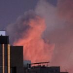 Reuters: Χτυπήθηκε το συγκρότημα της κρατικής Ραδιοτηλεόρασης του Ιράν (vid)