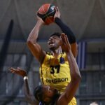 Ο εξαιρετικός Αντετοκούνμπο, το απόλυτο και το νούμερο που… θύμισε Παναθηναϊκό