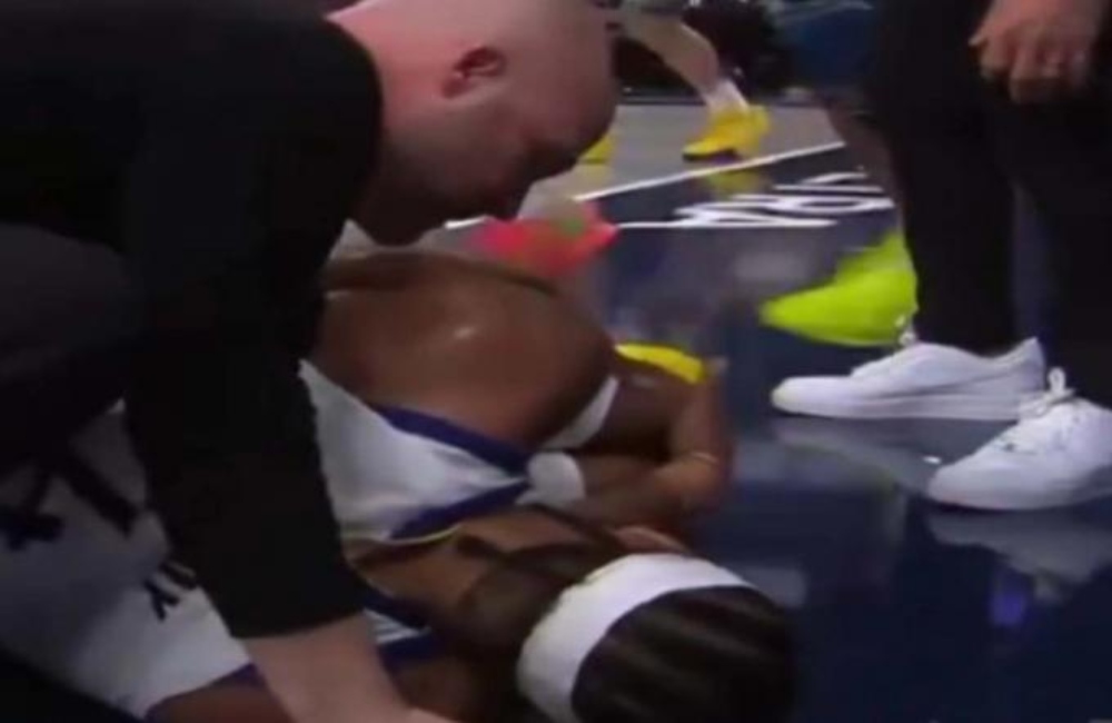 Σοκάρει ο τραυματισμός του Μούντι σε προσπάθεια για κάρφωμα (vid)