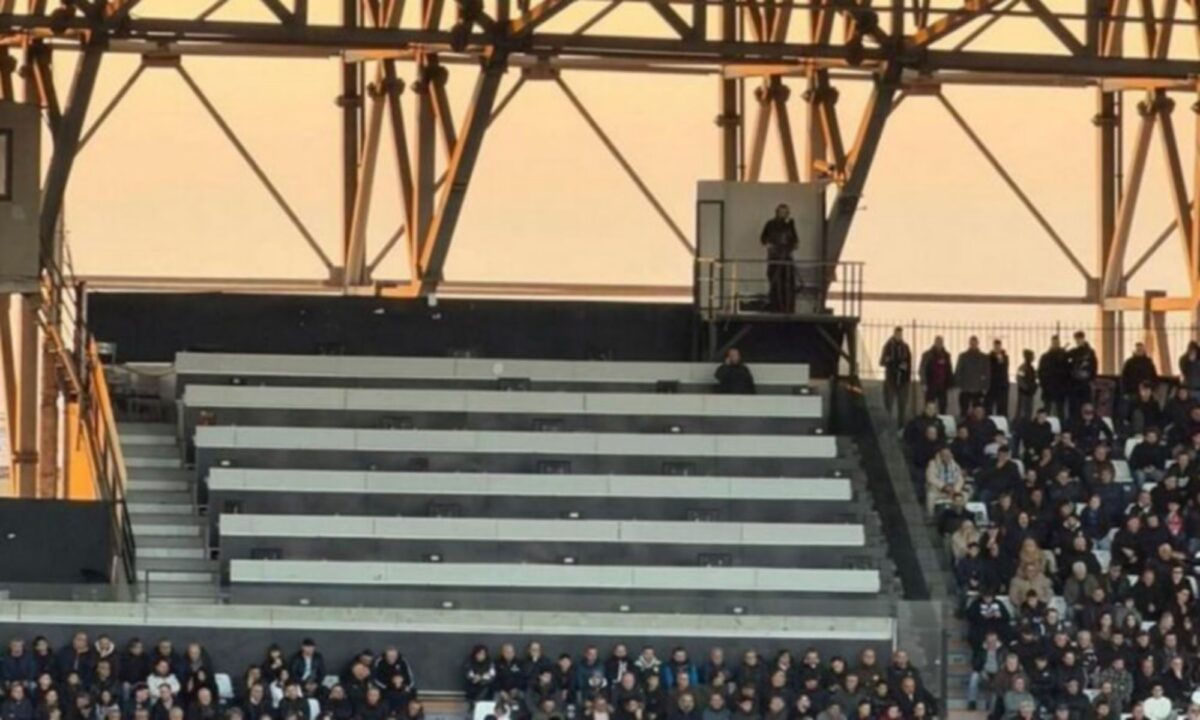 ΠΟΕΣΥ για το επεισόδιο στη Τούμπα: «Όχι στον εκφοβισμό των δημοσιογράφων»