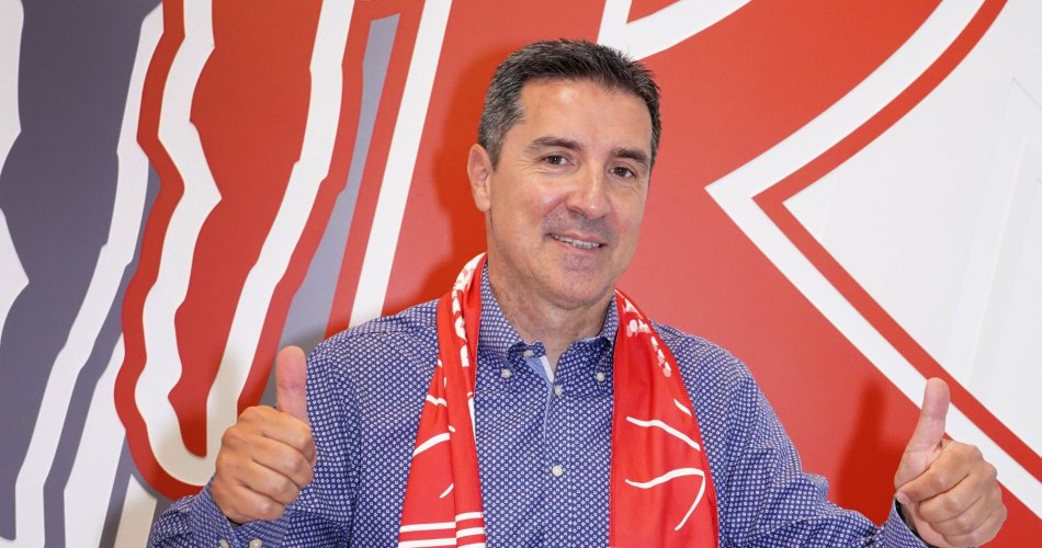 Ρέτζιο Εμίλια: Πρωτοφανής αποθέωση για τον Πρίφτη (vid)