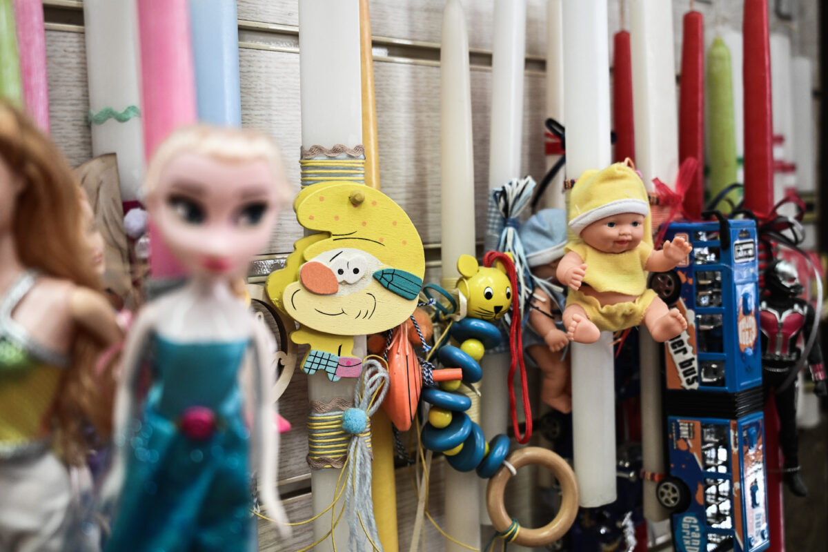 Πρεμιέρα σήμερα για το Πασχαλινό ωράριο