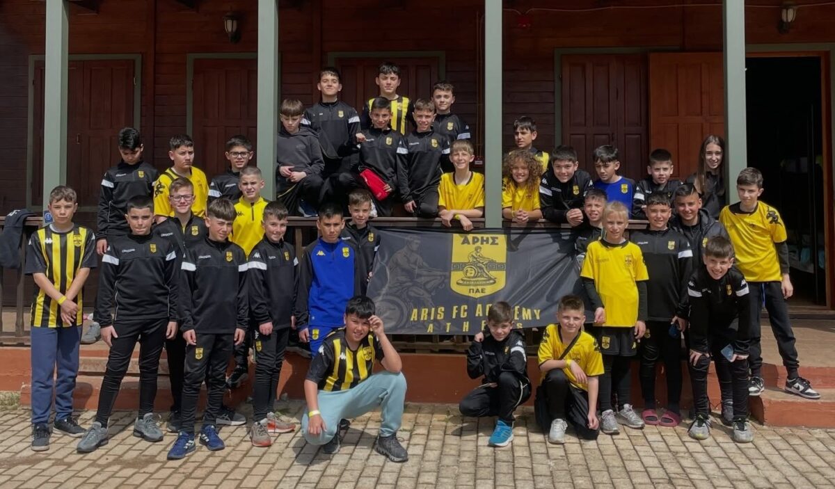 Οι ευχές για Καλή Ανάσταση από την ακαδημία του ΑΡΗ στην Αθήνα (vid)