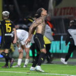 Μια νίκη που… λείπει μήνες (vids)