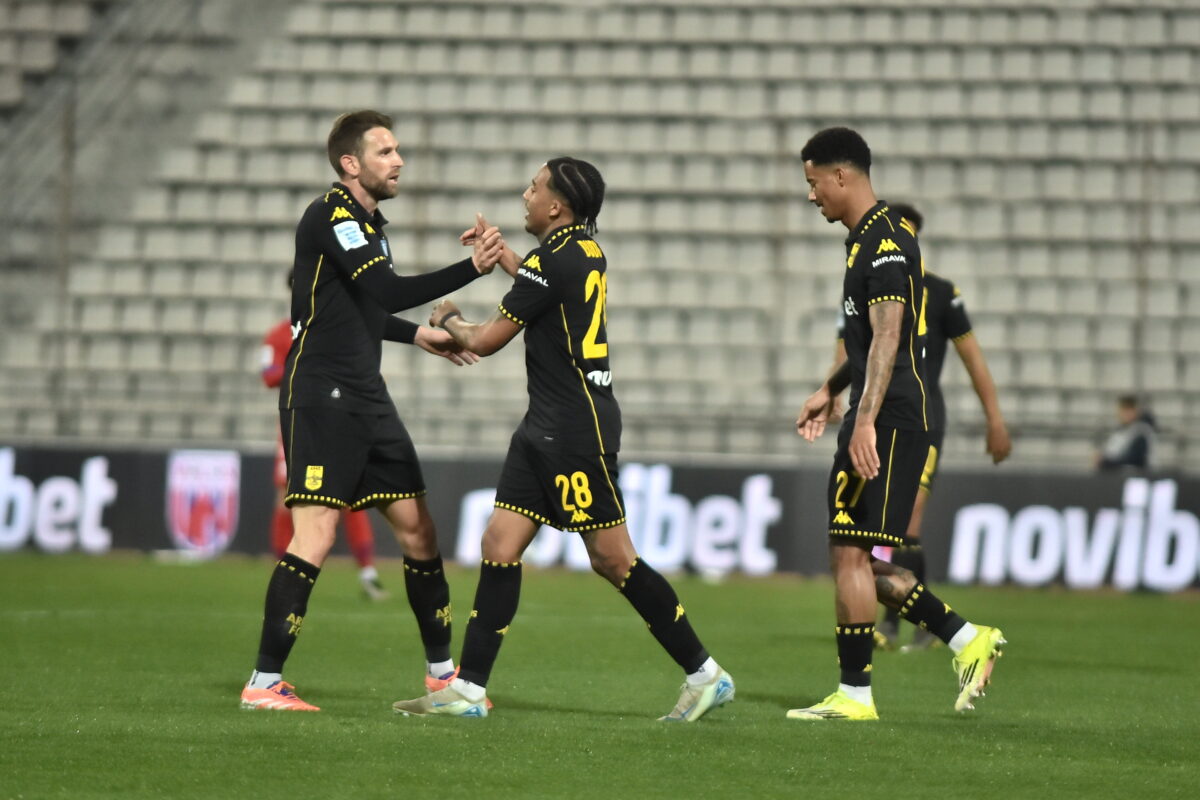 Νίκη… και βλέπουμε