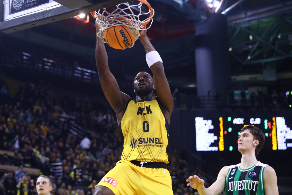 Χωρίς Γκρέι η ΑΕΚ κόντρα στον ΑΡΗ