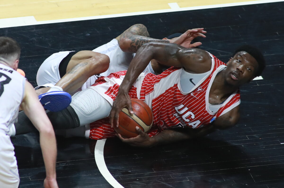 Καταγγελίες από τη Μούρθια: «Κλωτσιές, γονατιές και φόβος στον ημιτελικό με τον ΠΑΟΚ» (vid)