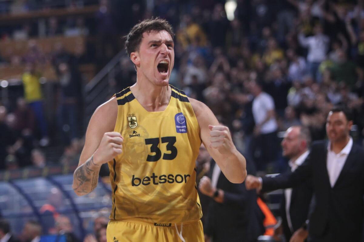 Κλάσικο… με φόντο το 9/9!