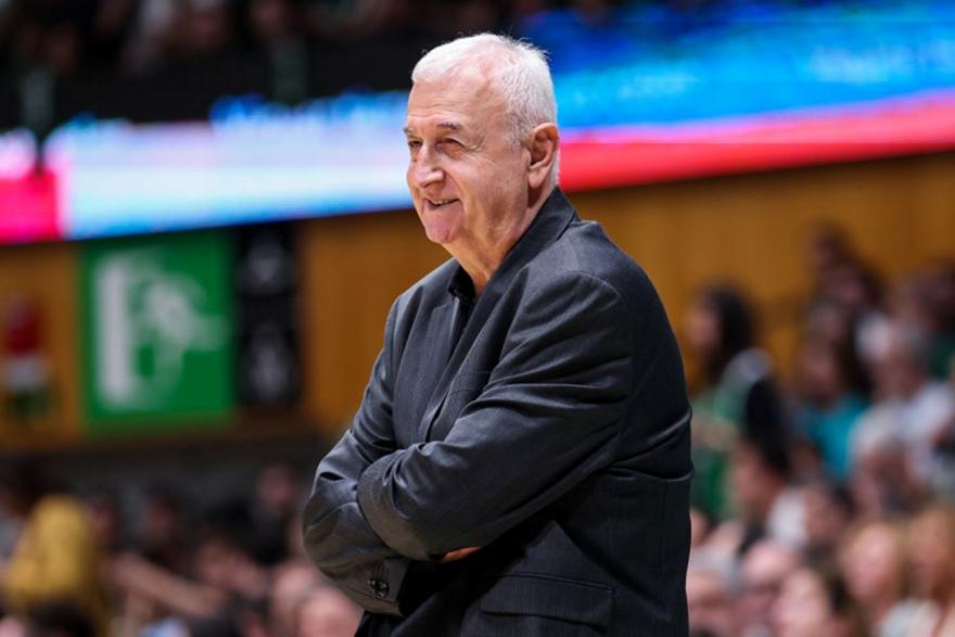 ΑΕΚ: Αποβλήθηκε με δυο τεχνικές ποινές ο Σάκοτα (vid)