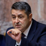 Κρίσιμες οι επόμενες ώρες για Μυλωνάκη (vid)