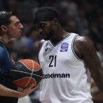 Τραγικοί οι «γκρι» που έπαιξαν 100-0 έδρα…