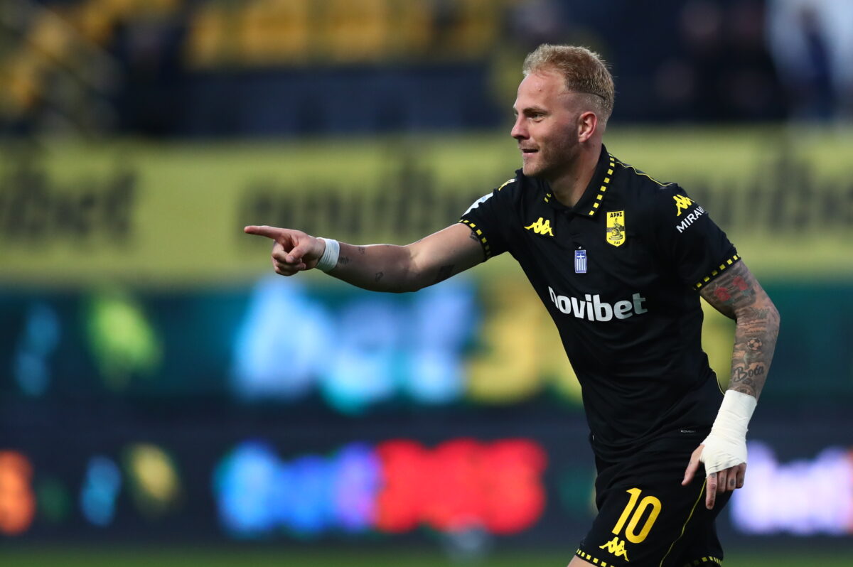 Σουτ… σερβικό φαρμάκι! (vids)