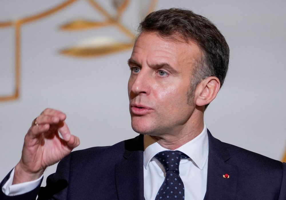 Μακρόν: «Λάθος και των δύο η ανάφλεξη στο Ορμούζ»