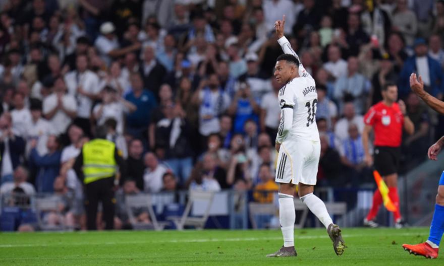 Ξεπέρασε την Αλαβές και ελπίζει η Ρεάλ