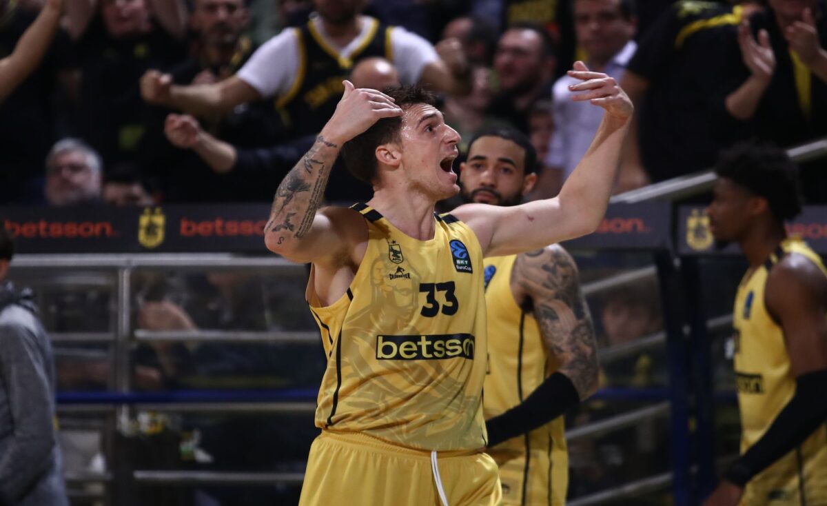 Χωρίς Αντζούσιτς η αποστολή για το ματς με Ολυμπιακό