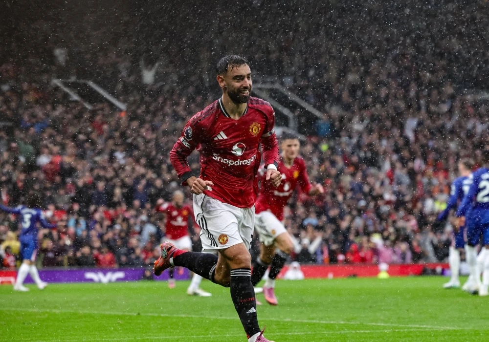 Διπλό στο Λονδίνο για τη Γιουνάιτεντ