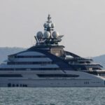 Μυστήριο με ρωσικό σούπερ γιοτ που διέσχισε τα Στενά του Ορμούζ!