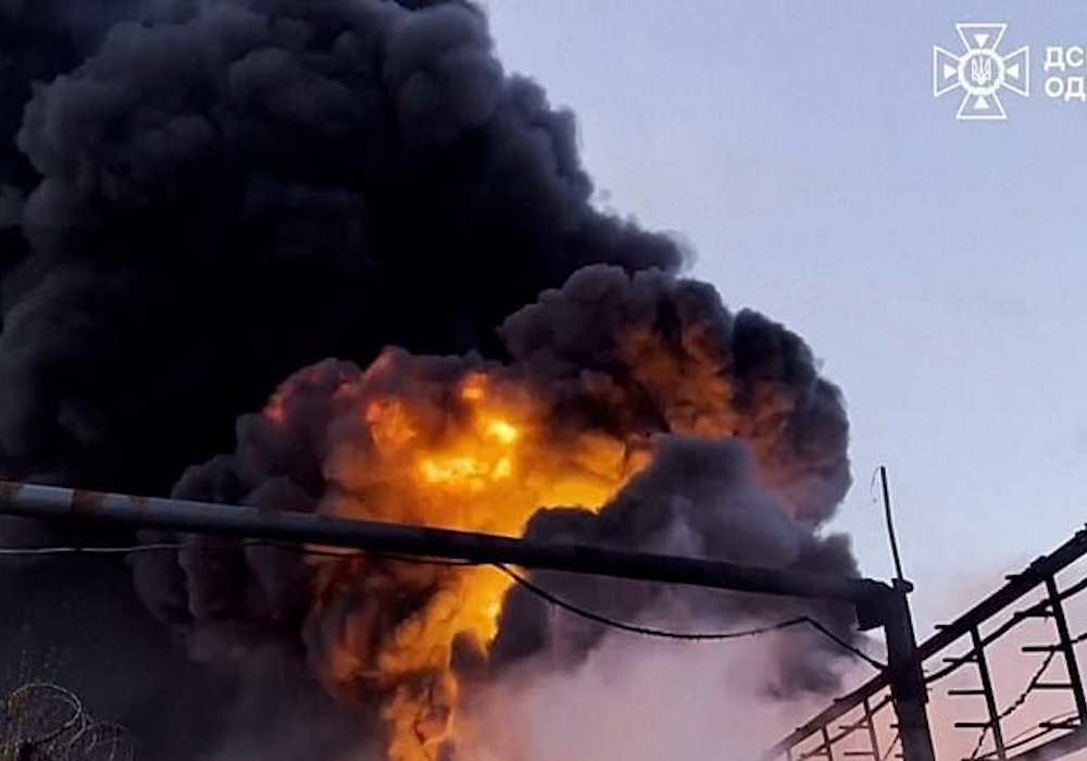 Ουκρανία: ρωσικά ντρόουν πλήττουν Σούμι και Οδησσό (vid)