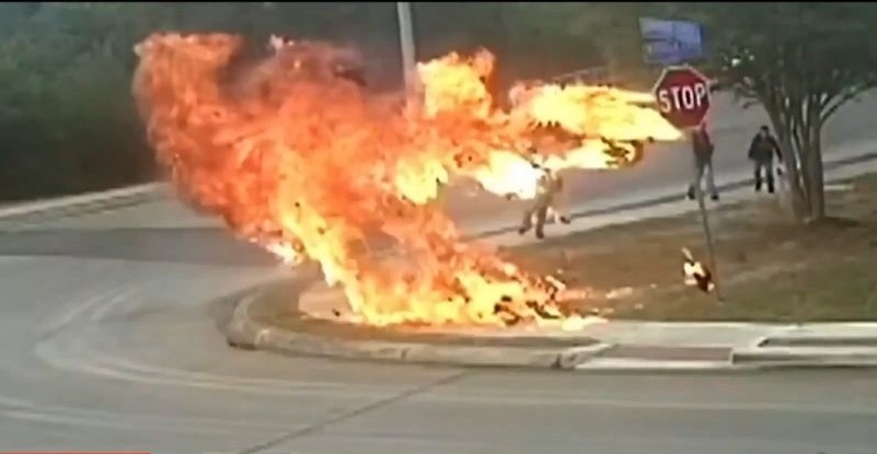 Σοκ: Από θαύμα σώθηκαν μαθητές στο Τέξας (vid)