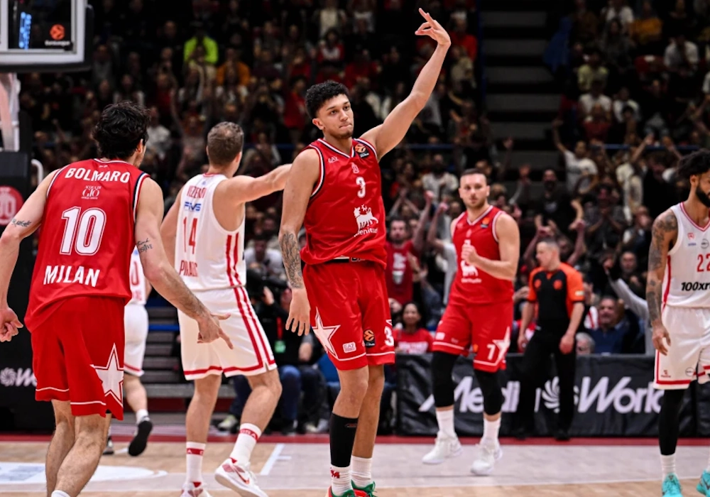 Μιλάνο: Ο Κουίν Έλις στο πανεπιστήμιο του Σεντ Τζονς του Πιτίνο