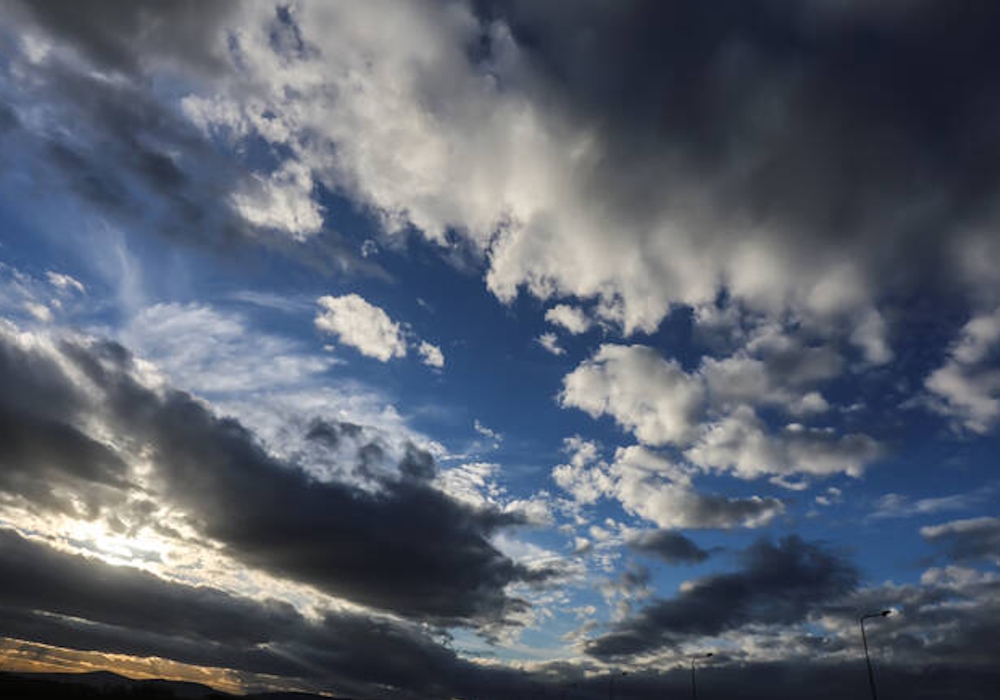 Καιρός: Πρωτομαγιά με πτώση θερμοκρασίας