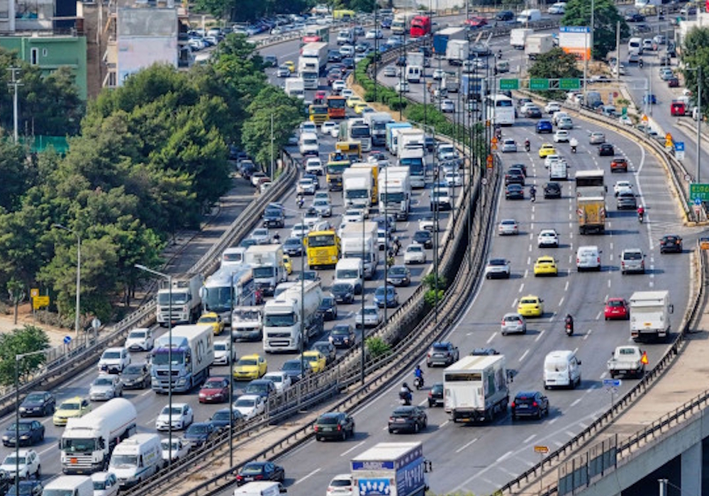 Νέος ΚΟΚ: Έφερε σημαντική μείωση των τροχαίων ατυχημάτων το 2025 (vid)