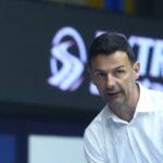 Μίλιτσιτς: «Υπάρχει μια πολύ δύσκολη ιατρική κατάσταση στην ομάδα και αυτό μας απασχολεί»