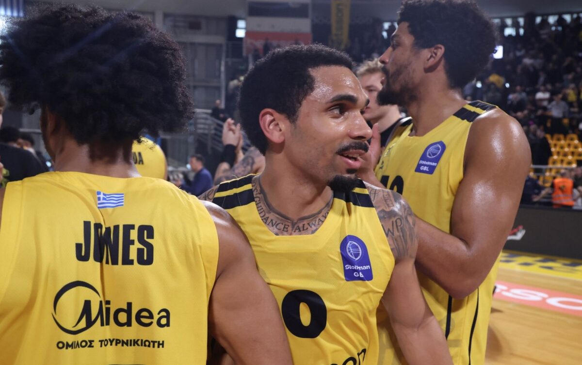 Koμβικός Μήτρου Λονγκ, με επιθετικό ρεκόρ και… κρύο αίμα!