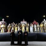 Θεσσαλονίκη: Μέγα πλήθος και συγκίνηση στην συνάντηση των πέντε επιταφίων