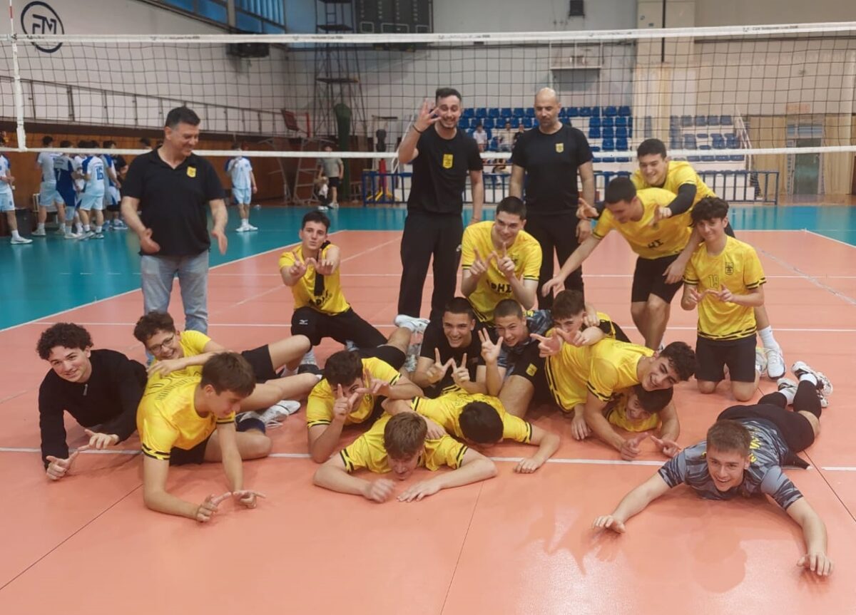 Πανελλήνιο Βόλεϊ Ανδρών Κ18: Στο Final-4 ο ΑΡΗΣ 3-2 με ανατροπή τον Εβρο Σουφλίου