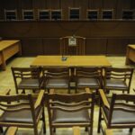 Στο εδώλιο διευθυντής γυμνασίου που κατηγορείται ότι βίασε ανήλικη μαθήτριά του