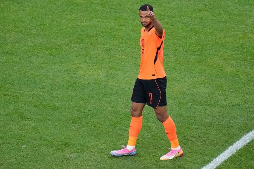 Δεύτερο γκολ από Χάκπο και 4-0 η Ολλανδία τη Σουηδία (vid)