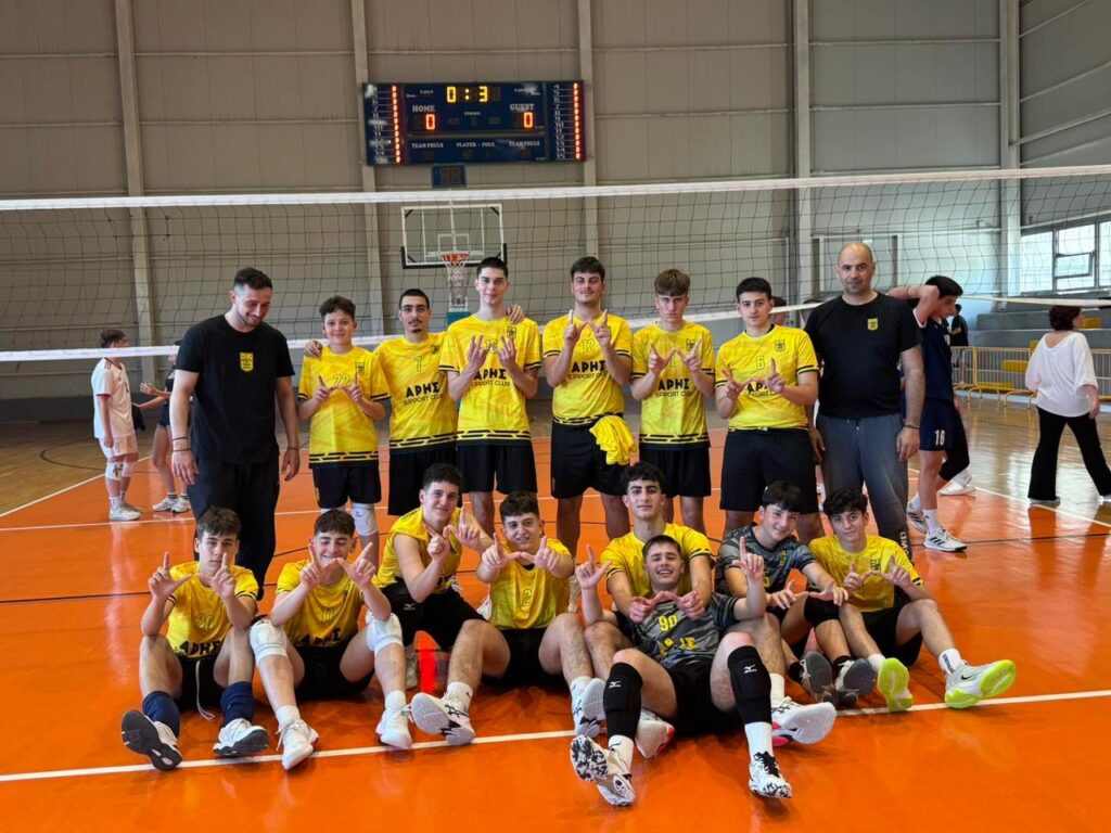 Final 4 Κ18 Βόλεϊ: ΑΡΗΣ-ΠΑΟΚ (live streaming)