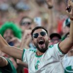 Οι ξέφρενοι πανηγυρισμοί των Αλγερινών για την πρόκριση!