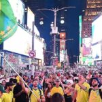 Μουντιάλ 2026: Βραζιλιάνοι πλημμύρισαν την Times Square για την πρόκριση στους «16» (vid)