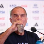 Μπιέλσα για τον αποκλεισμό της Ουρουγουάης: «Δεν έκανα… τίποτα» (vid)