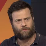 Σεργουλόπουλος σε Τζιόβα: «Σε είχαμε δει σε κάτι ρεπορτάζ με φωτογραφίες» (vid)