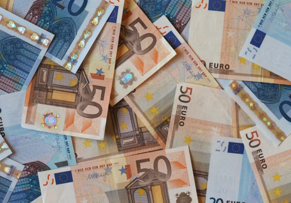 Πώς να αποφύγετε την παγίδα με το IBAN με το ακατάσχετο στα 1.600 ευρώ