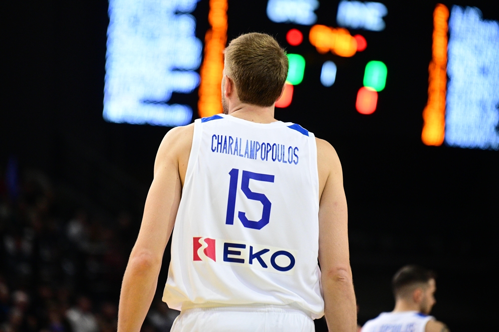 Παίκτης του ΑΡΗ και ο Χαλαραμπόπουλος!