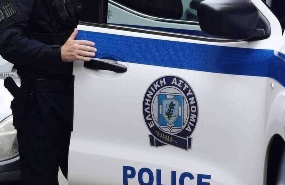 Χανιά: Αυτοκίνητο χτύπησε σε σταθμευμένο και τούμπαρε (pics)
