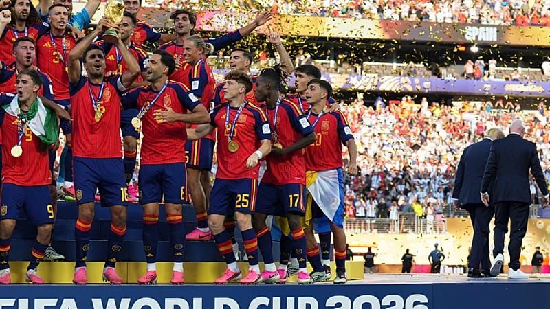 FIFA: Εκατομμύρια στα ταμεία Μάντσεστερ Σίτι και Μπαρτσελόνα λόγω… Μουντιάλ! (vid)